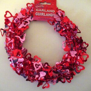 12' HEARTS garland